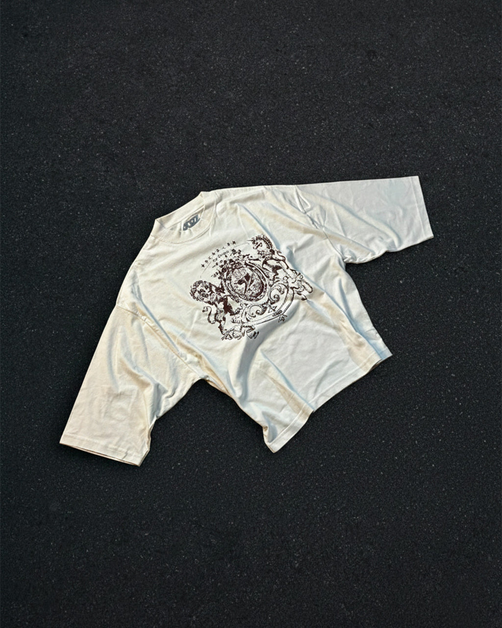 Tee Boxy "THE THRONE" SAND